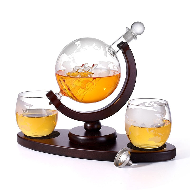 Whiskey Decanter Globe Wine Aerator Glass Set Sailboat Skull Inside Crystal with Fine Wood Stand Liquor Decanter for Vodka